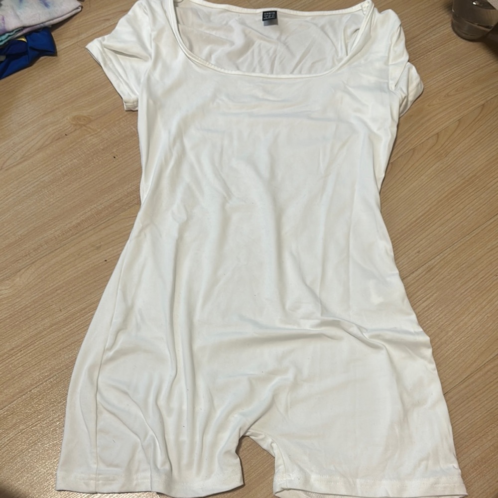 SHEIN White Chemise Soft Cotton Blend Romper
